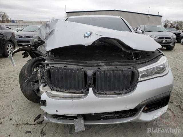 BMW G12 2016 roku, model USA
Silnik: N63B44C, 330 kW
