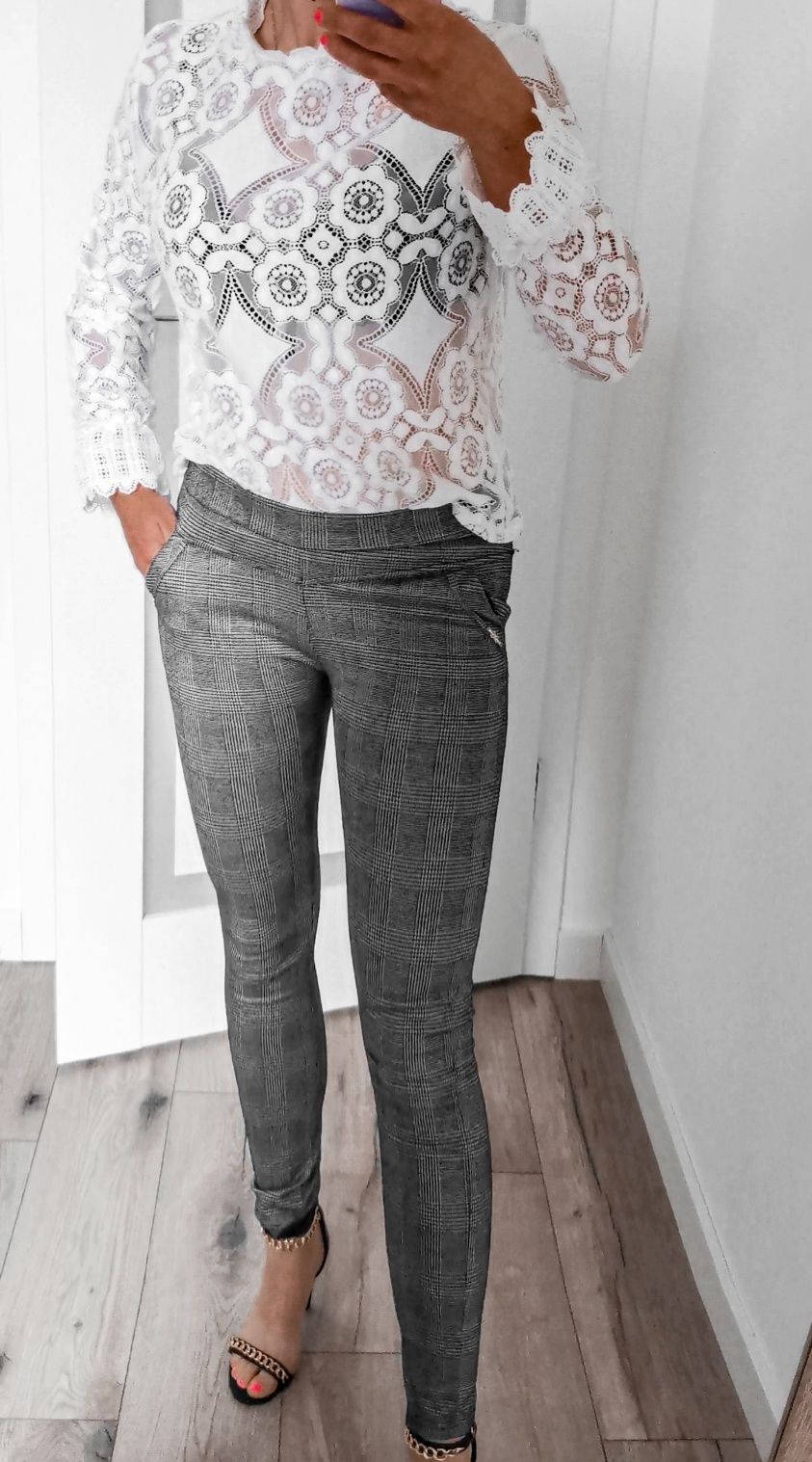 Spodnie biodrówki vintage w kratę