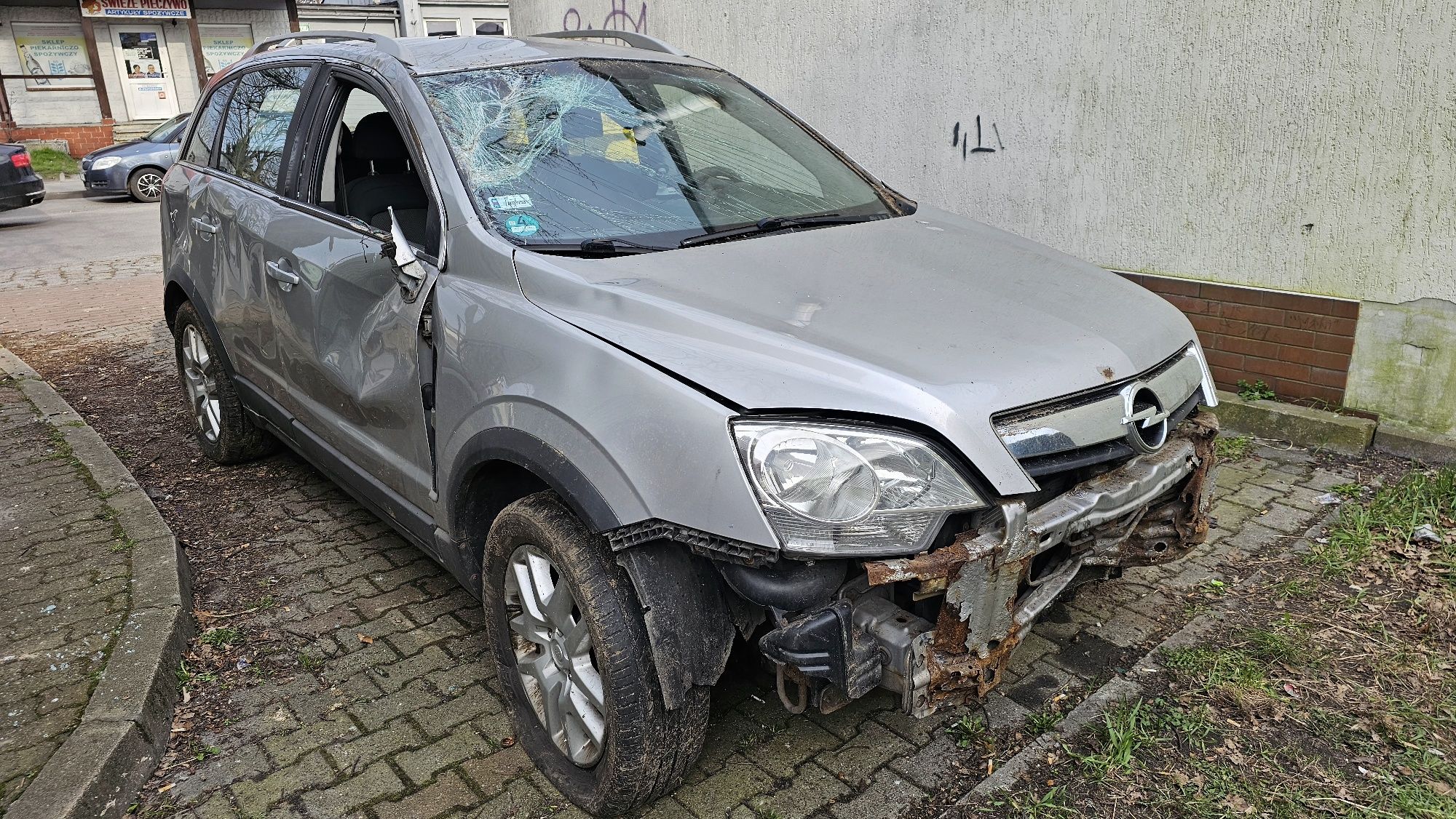 Opel Antara 2007 2.0 DCTI 150 km w całości.