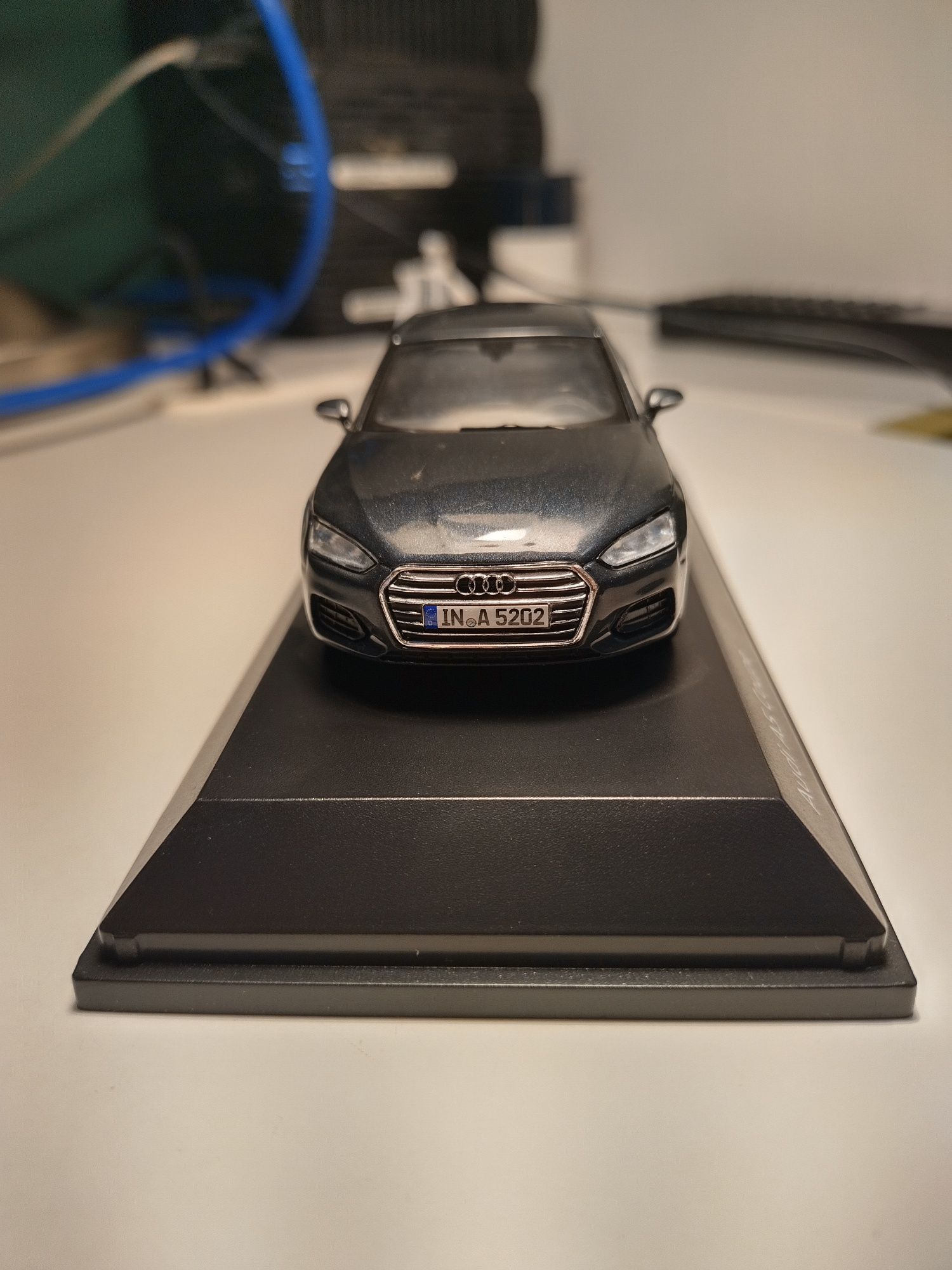 Audi A5 2016 1:43 MiniMax - Spark Manhattan Grey