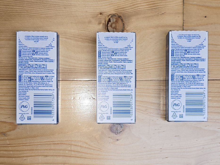Nić dentystyczna super floss 21zł, 7zł sztuka.