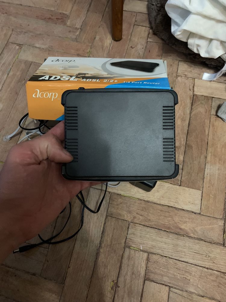 Продам Роутер ADSL 212+