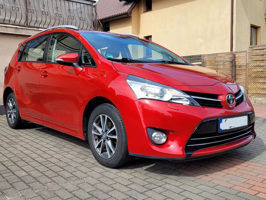 Toyota Verso Toyota Verso 1.8 7-osobowa Benzyna Bezwypadkowa Serwis ASO