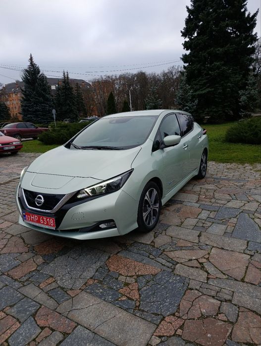 Ниссан Лиф 2018 40кВт Европа