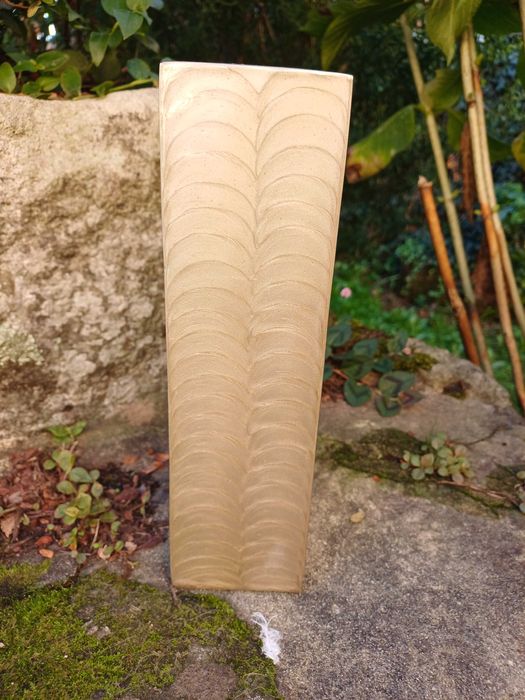 Jarra  Decorativa em Alumínio