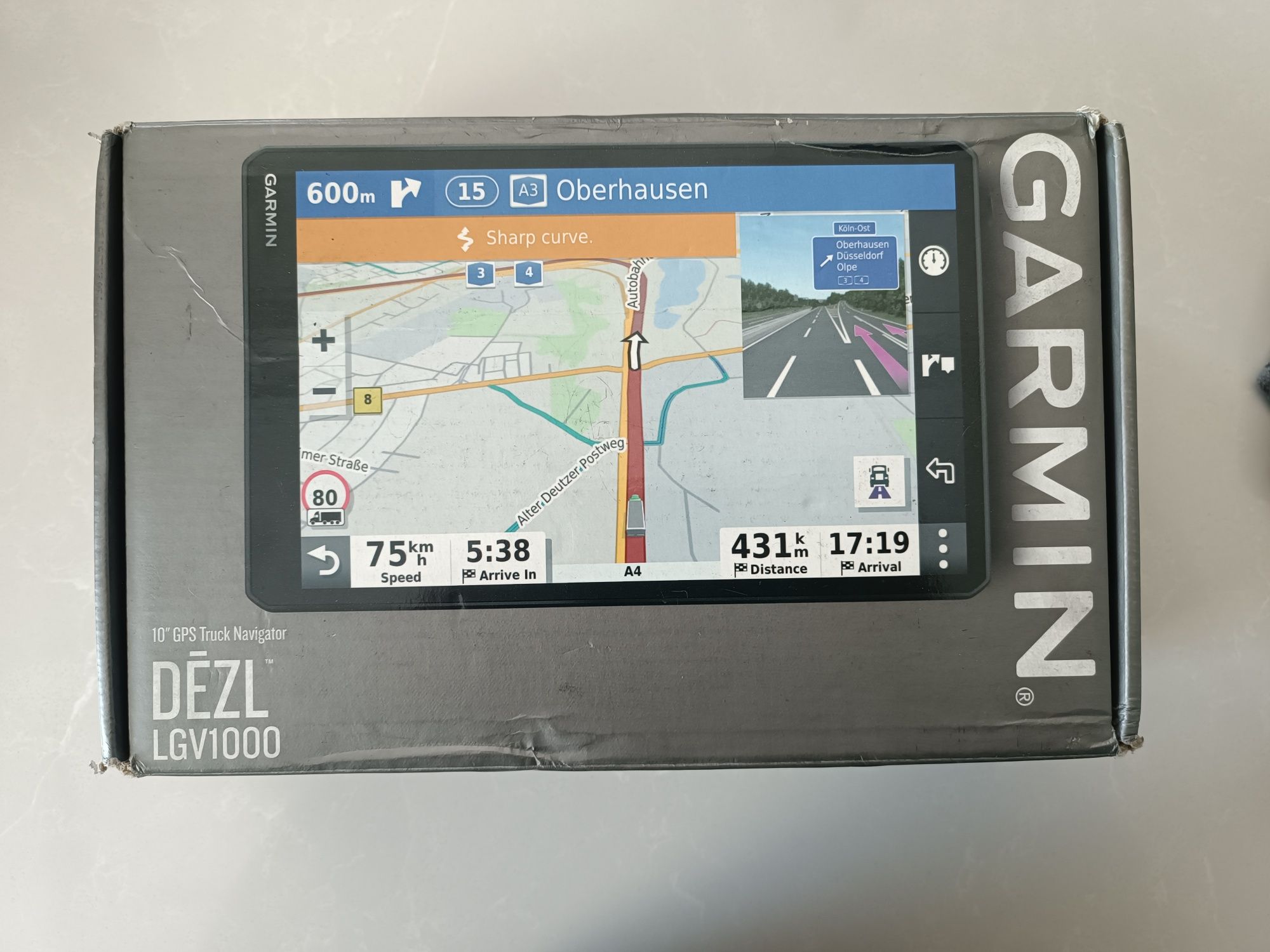 Nawigacja Garmin Dezl LGV1000