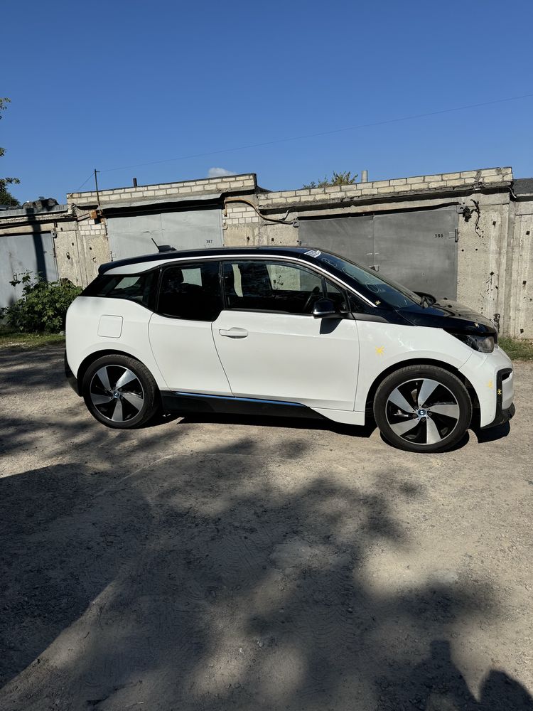 Бмв i3 и3 42kw с Англии растаможена