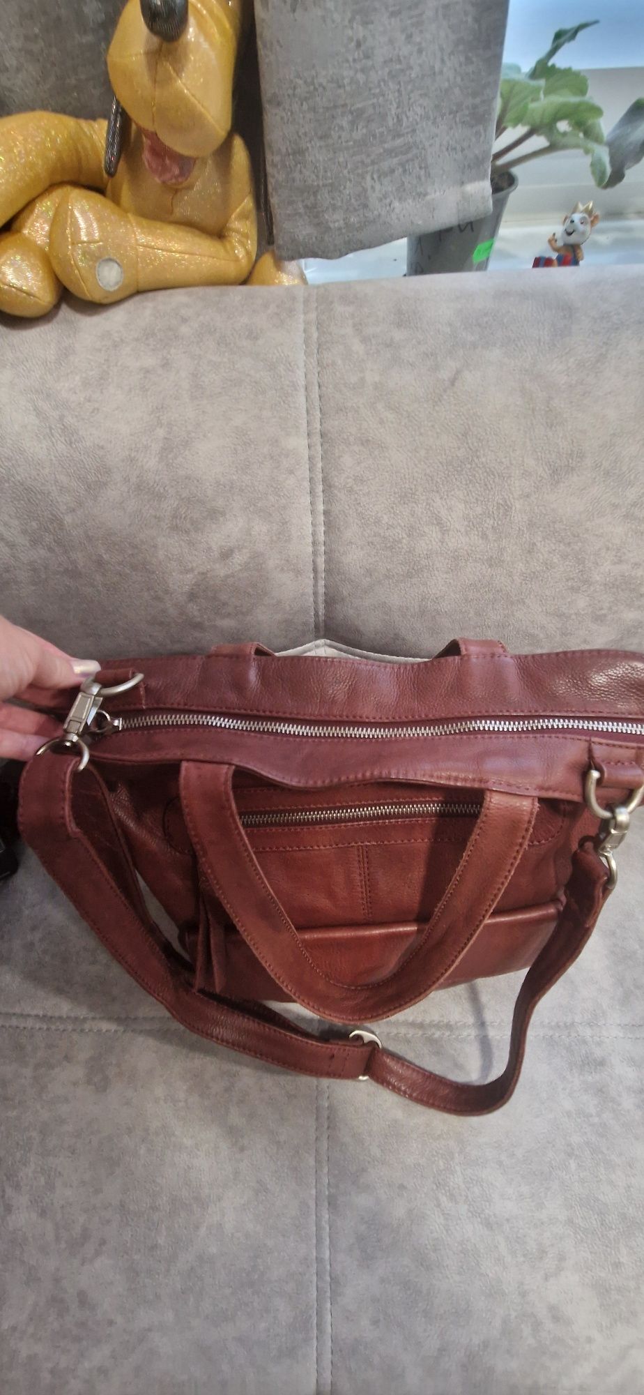 Сумка номерна Cowboysbag, дорогуща фірма, колір марсала 33×33×10