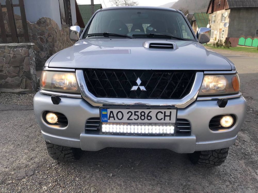 Pajero sport паджеро спорт