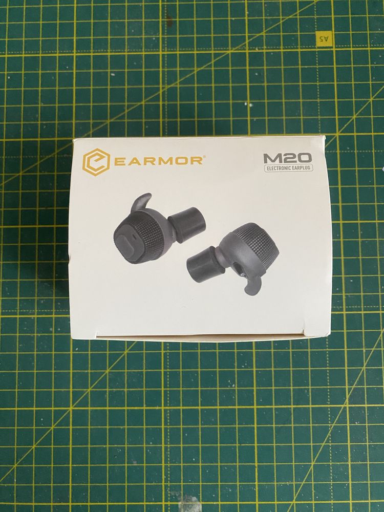 Активні навушники Earmor m20