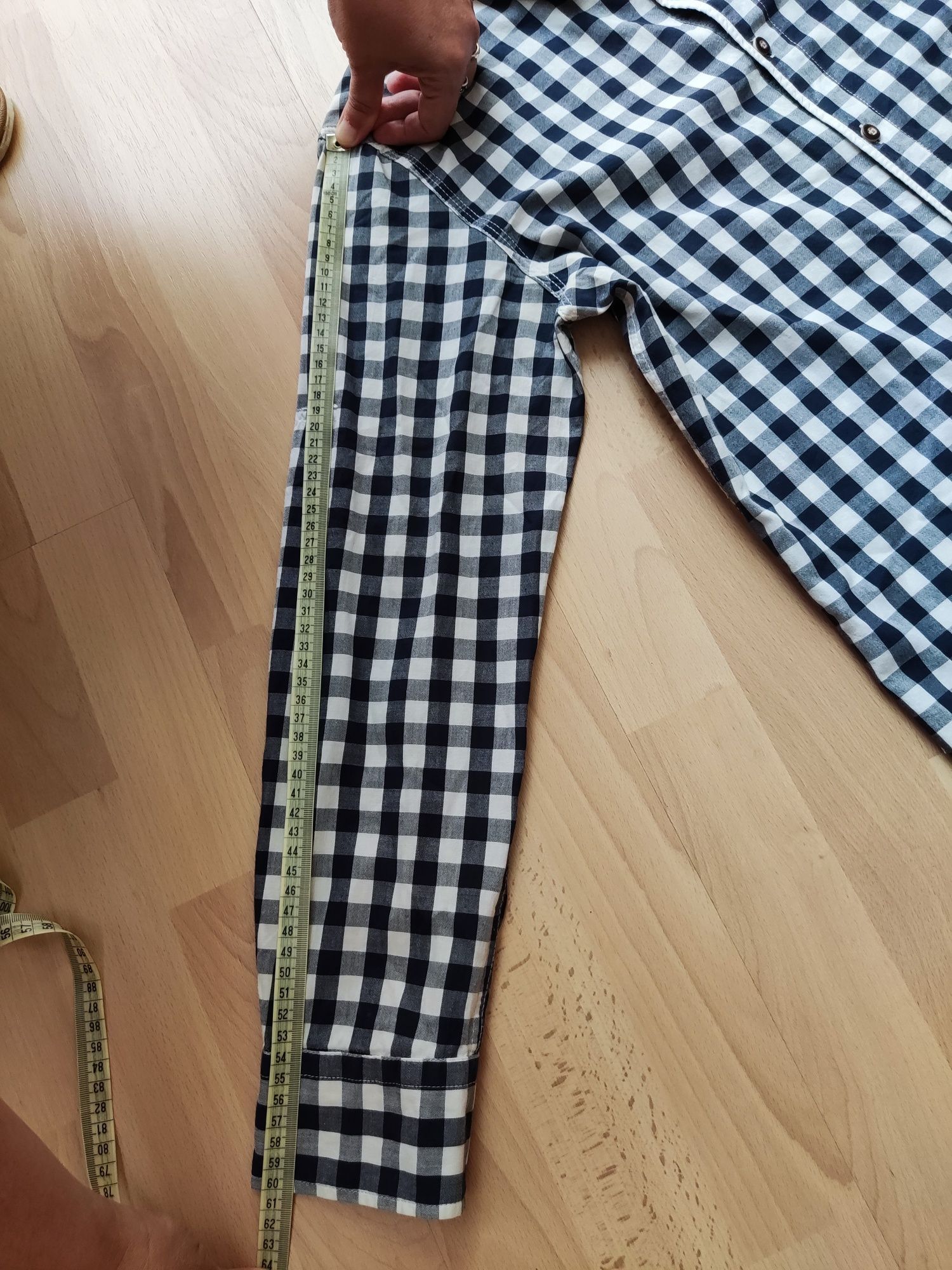 Koszula dziecięca biało czarna w kratkę z długim rękawem i kołnierzyki