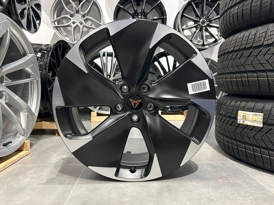 Oryginalne felgi 19 5x112 ET50 Cupra Born 10E601025J