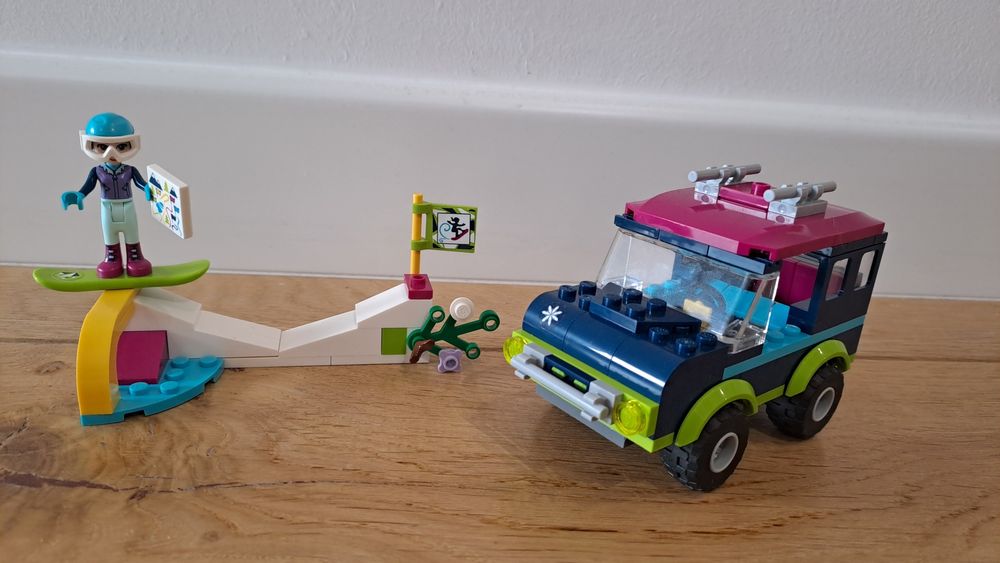 LEGO Friends 41321 Snow Resort Off-Roader