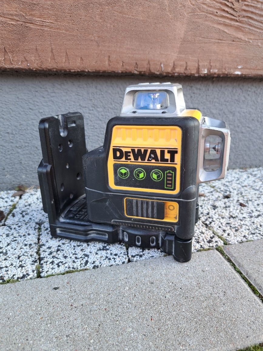 Laser 3x360⁰ dewalt DCE089G