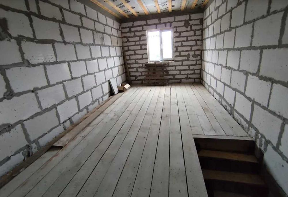 Таунхаус, двухуровневая квартира Библиотечная, Ленпоселок