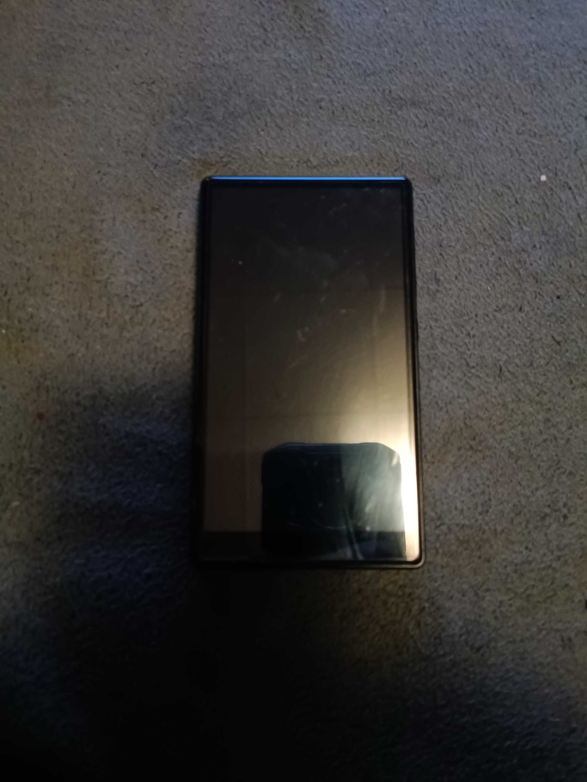 Odtwarzacz przenośny OILSKY M501 Android 8 głośnik RAM 3GB komputer