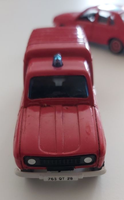 Renault 18, Renault 4F Bombeiros - Solido 1:43