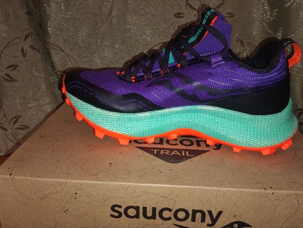 Saucony Endorphin trail