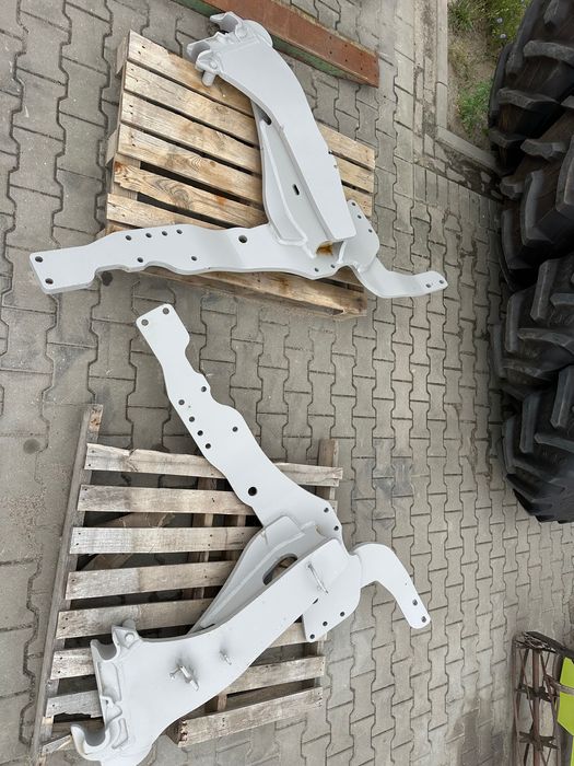 Adaptacja mocowanie konsola ładowacz tur Claas Ares 697 pod QUICKE