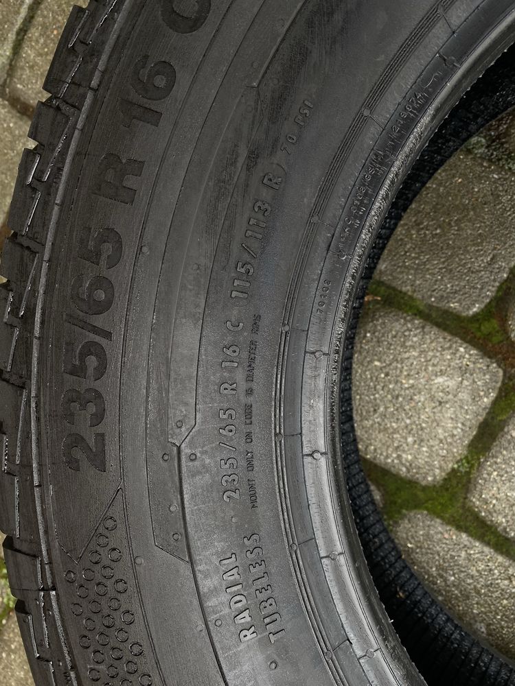 4 koła zimowe Mercedes-Benz Vito 225/55 R17 z felgami aluminiowymi
