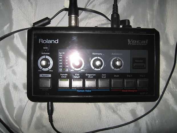 Processador de Voz Roland VP-7