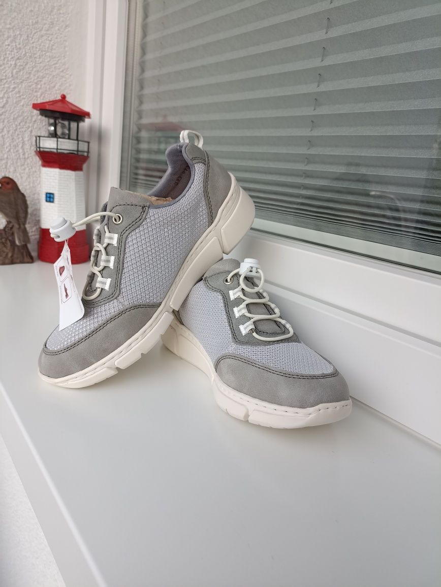 Skechersy damskie Rieker MemoSoft - rozmiar 37