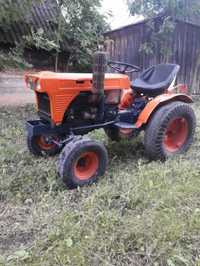 Traktorek / Traktor / Ciągnik Kubota B7001E