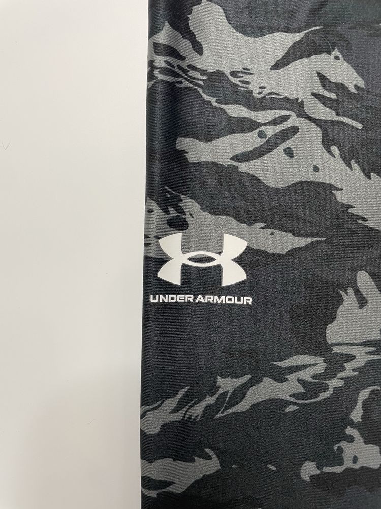 Короткие термо лосины Under Armour, размер S, тайтсы