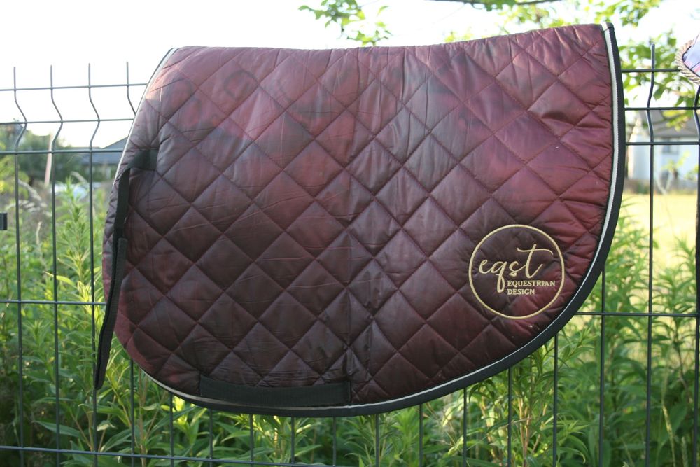 Czaprak eqst bordowy limitowany