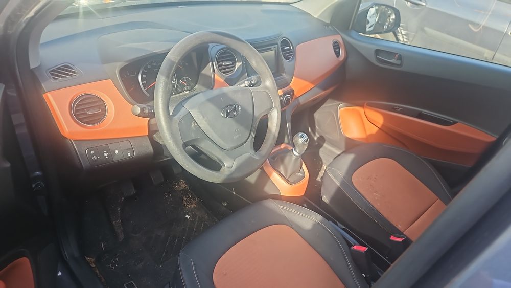Hyundai I 10 1.0 klimatyzacja