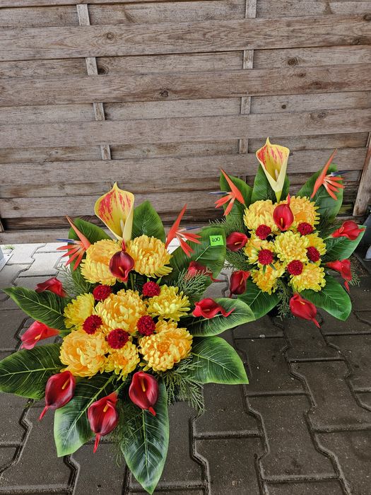 Kompozycja nagrobna, obciążona