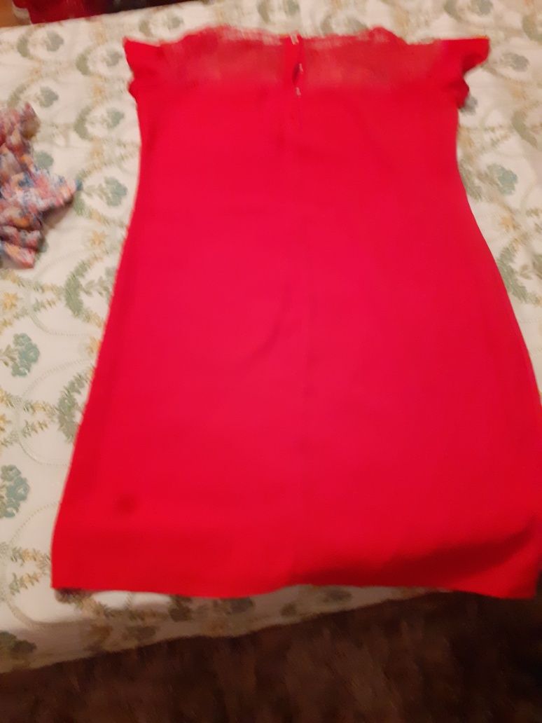 vestidos tamanho s/ m como novos os 2 por 10e