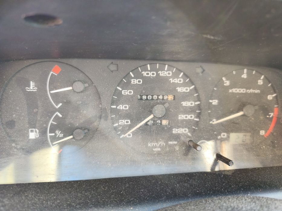 NISSAN Primera 1.6 SLX