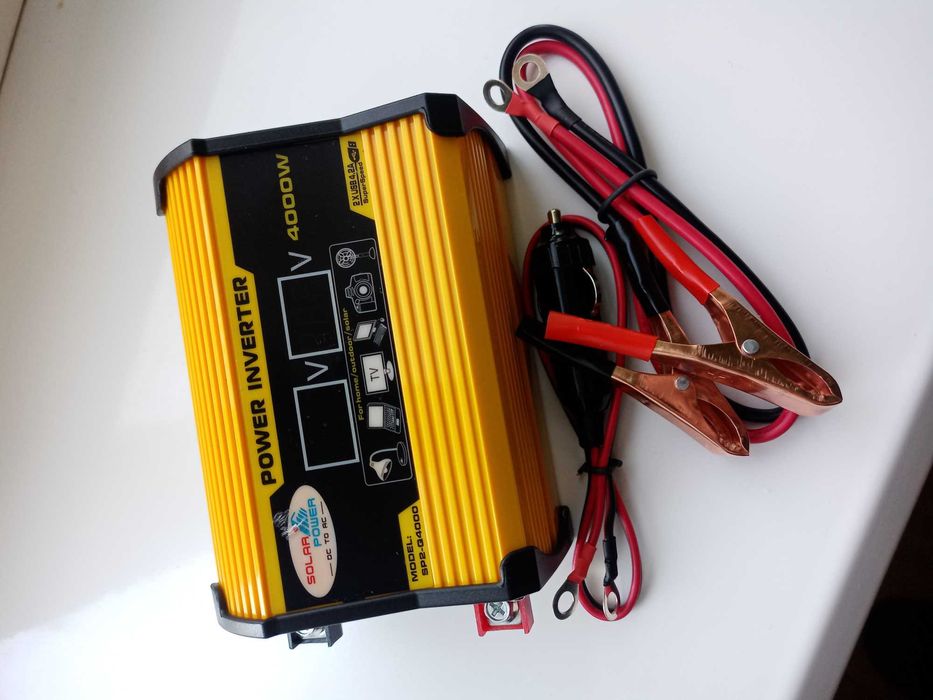 Продам інвертор 12/220в 4000w та повербанк 20 000 mah, 2.1А