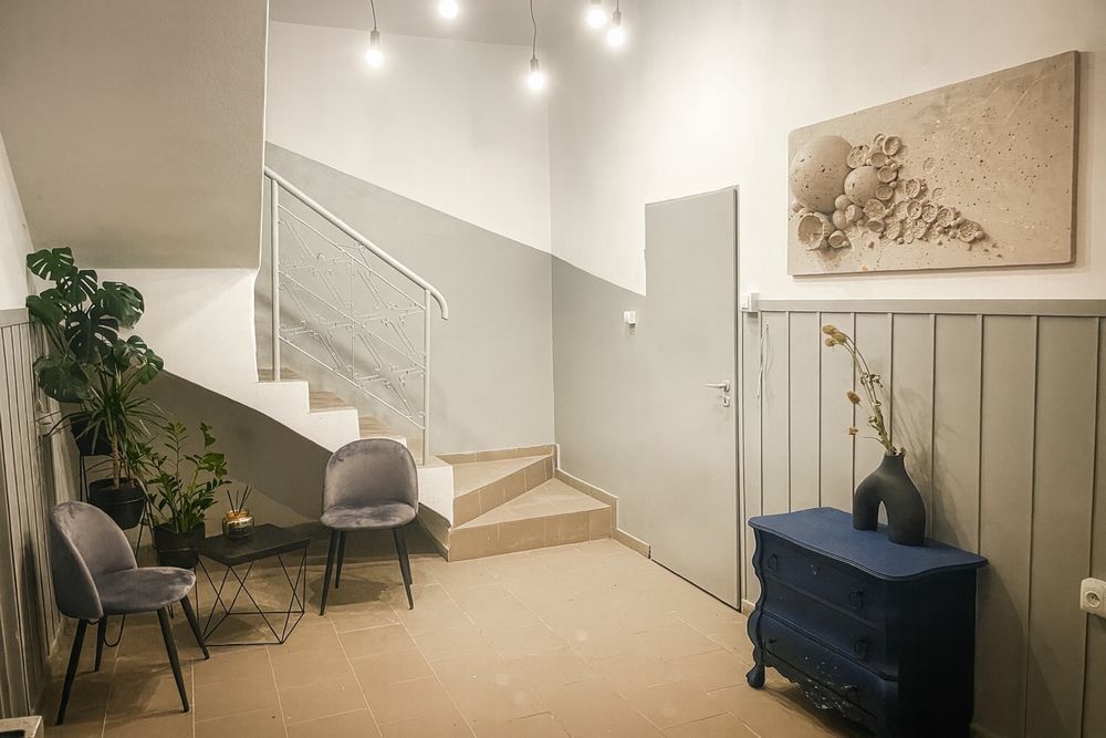 Na wynajem: budynek na działalność gospodarczą – Wawer, 120 m²