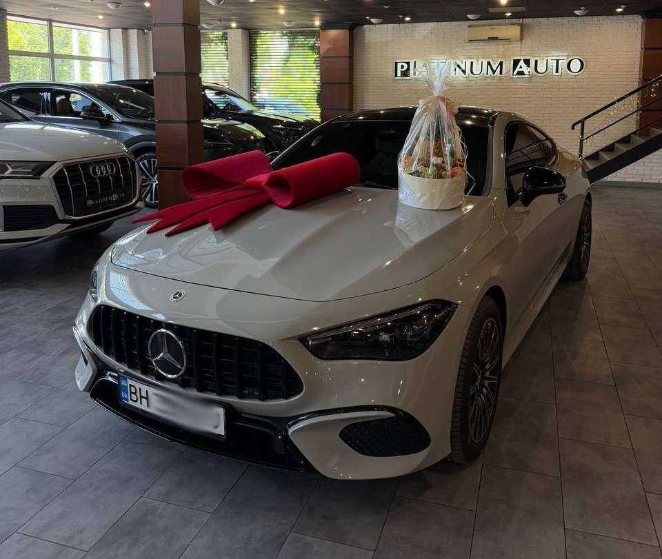 Решетка радиатора Mercedes CLE C236 стиль AMG решітка