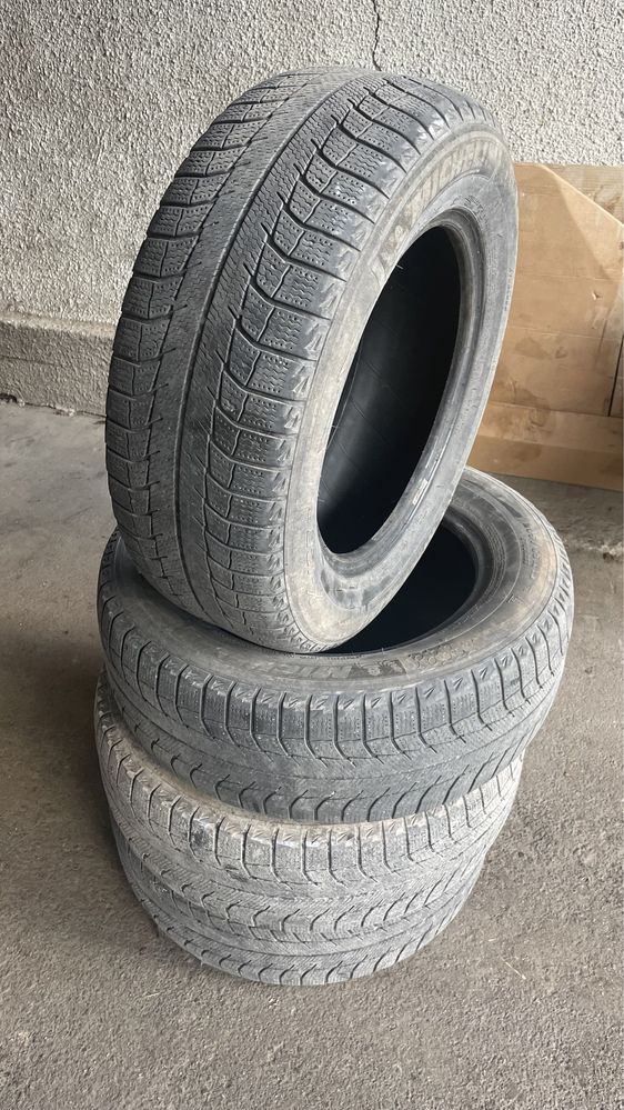 Зимові шини Michelin x-ice 205.65.15