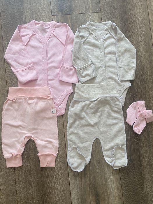 Терміново продам Набір на дівчинку 0-3 місяці