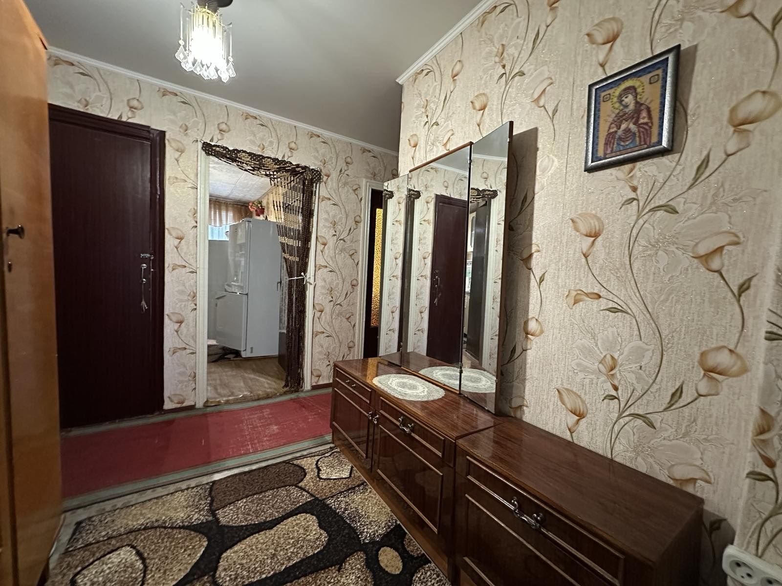 2 кімнатна квартира, автономка, 2 поверх, Срібне