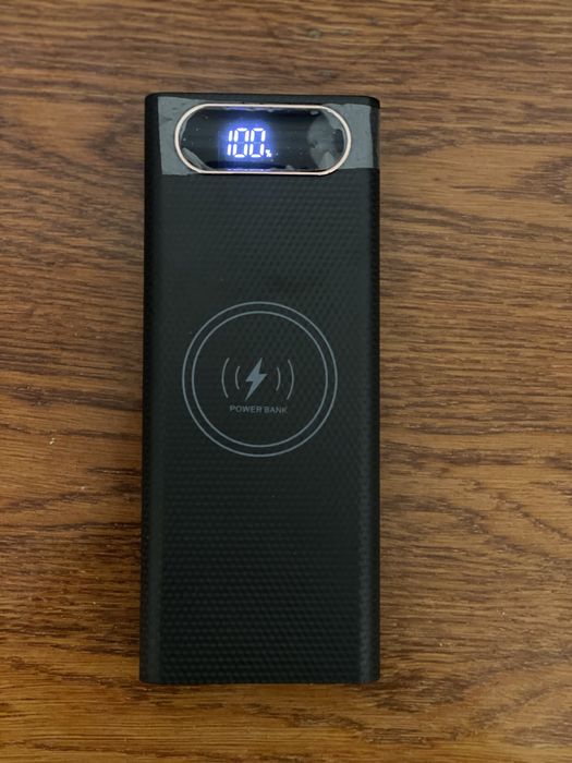 Павербанк швидка зарядка + бездротова зарядка