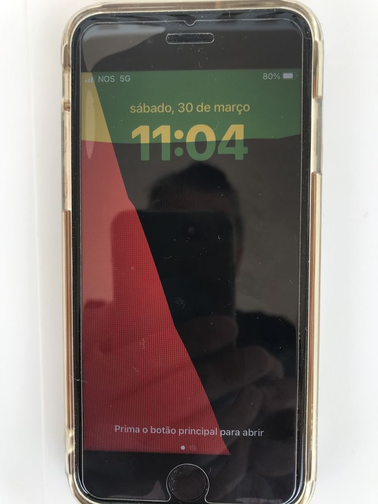 Iphone SE 2022 semi novo