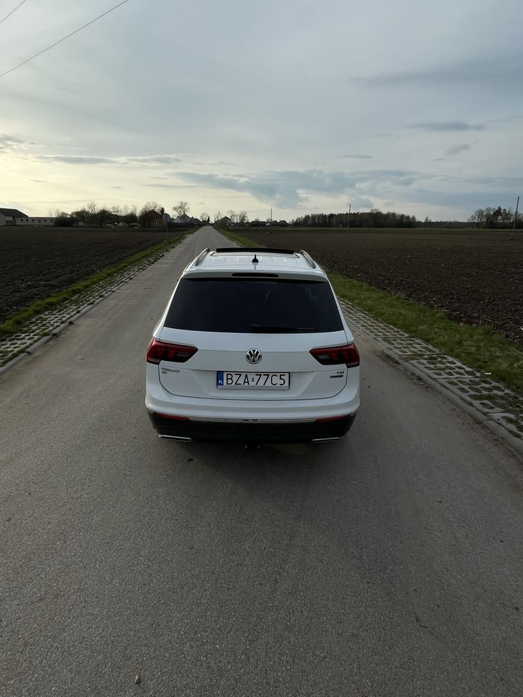 Volkswagen Tiguan SE 2.0TSI DSG