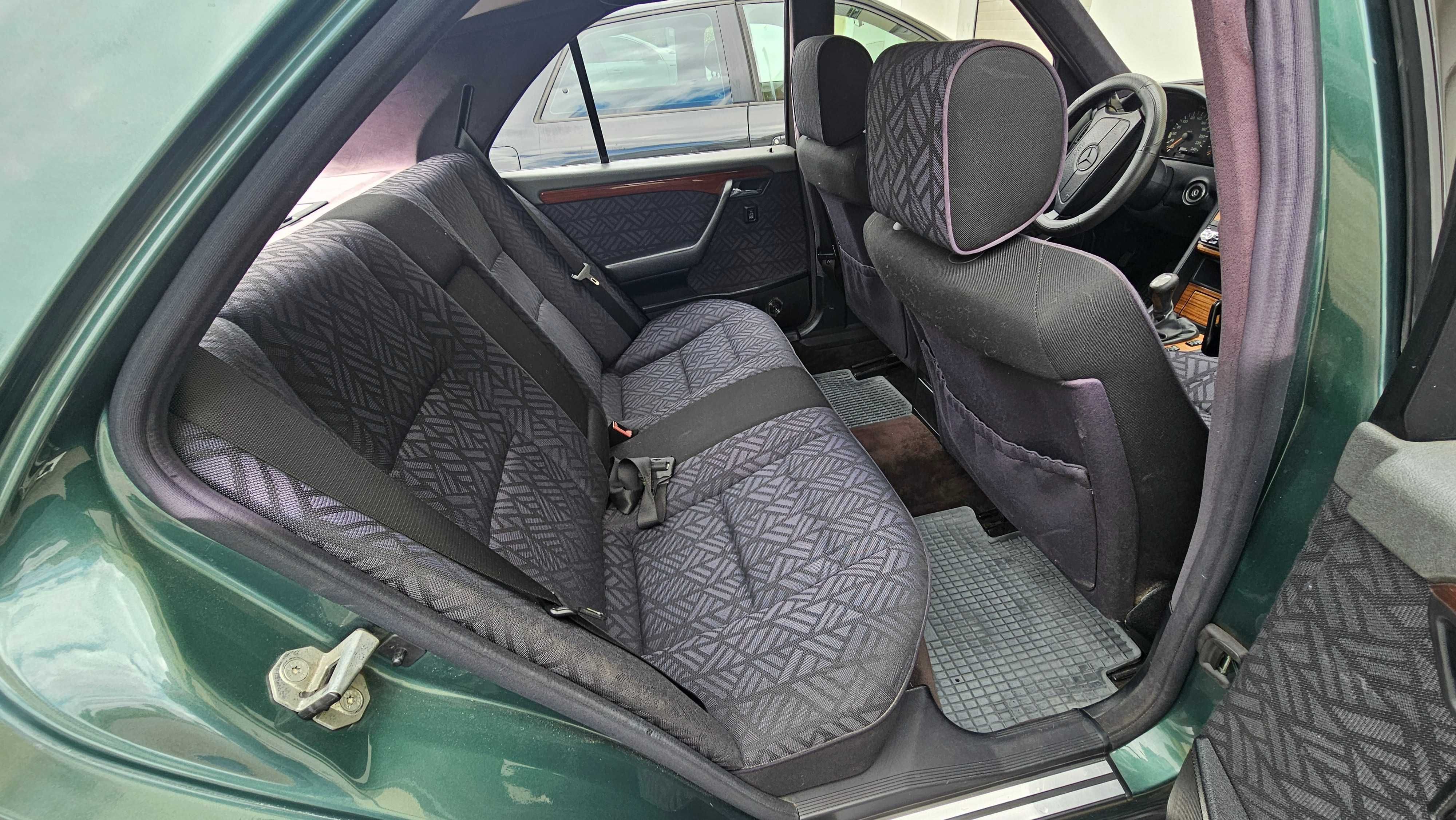 Mercedes classe c 180 élégance