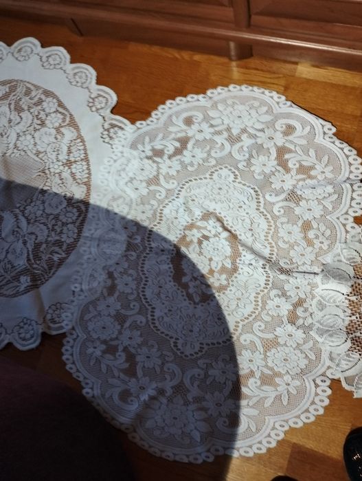 Serwetki koronkowe,różne wzory i kształty.