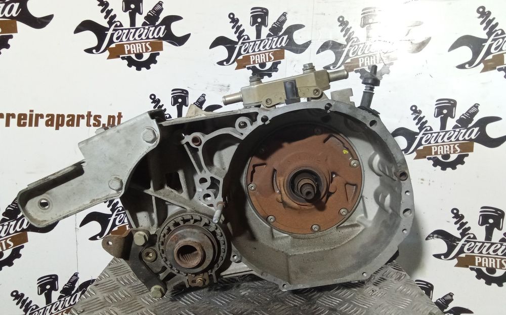 CAIXA DE VELOCIDADES AUTOMÁTICA RENAULT MEGANE 1.6 REF: AD 4013