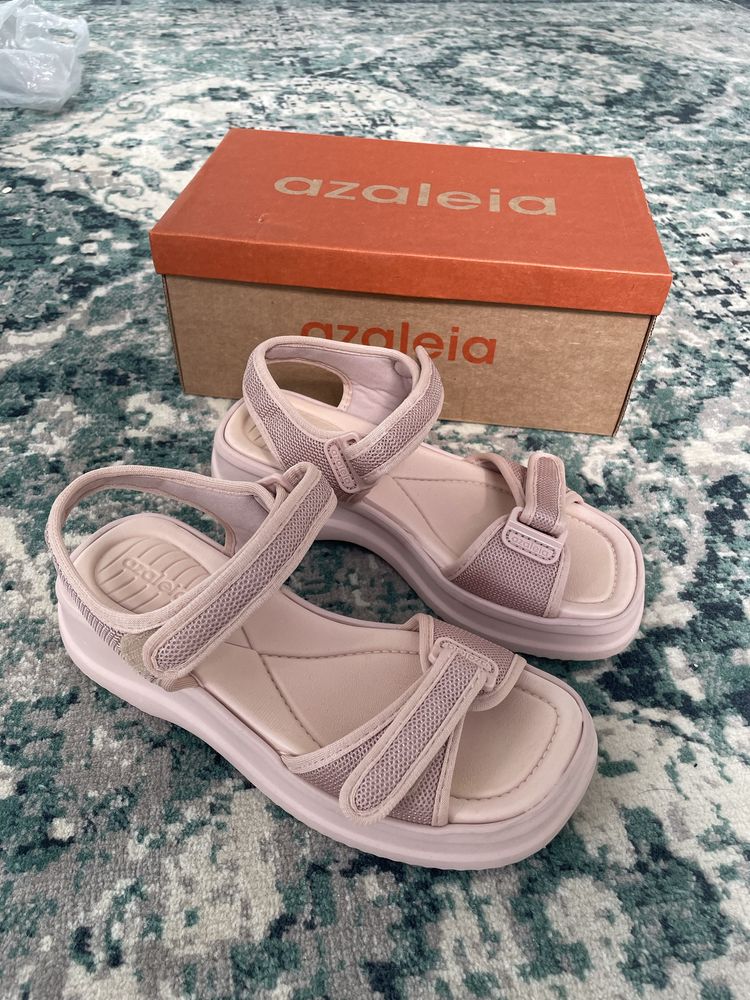Buty sandały Azaleia brazylijskie rozmiar 37 pudrowy róż pielgrzymka