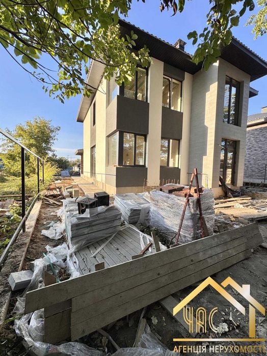 БЕЗ КОМІСІЇ! Продаж стильного будинку з оздобленням! Є ГАЗ!