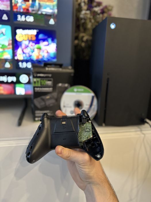 Zestaw Xbox series x pad gry alumulatory