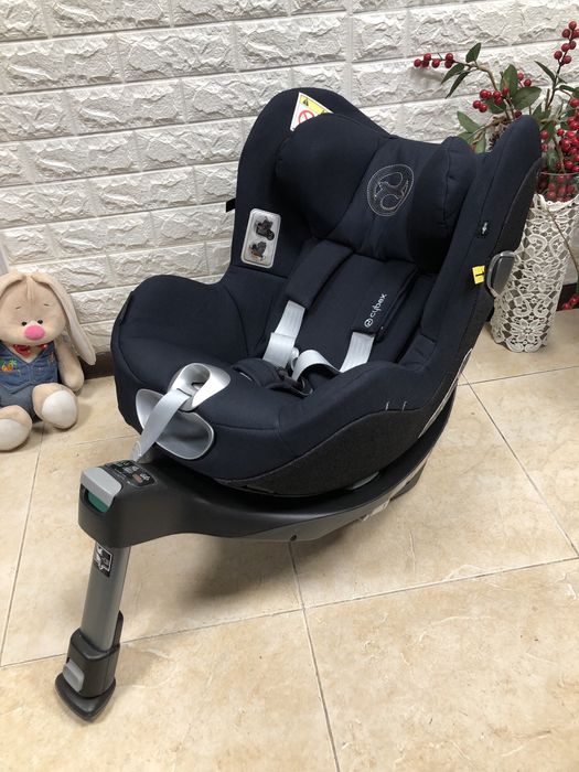 Автокрісло Cybex Sirona Z i-Size 360 Група 0/+1 (0-18 кг) сайбекс