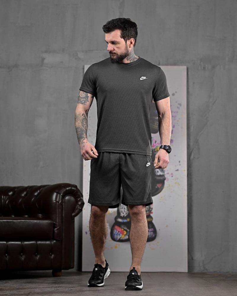 літній коплект чоловічий футболка шорти Nike/мужской костюм графит